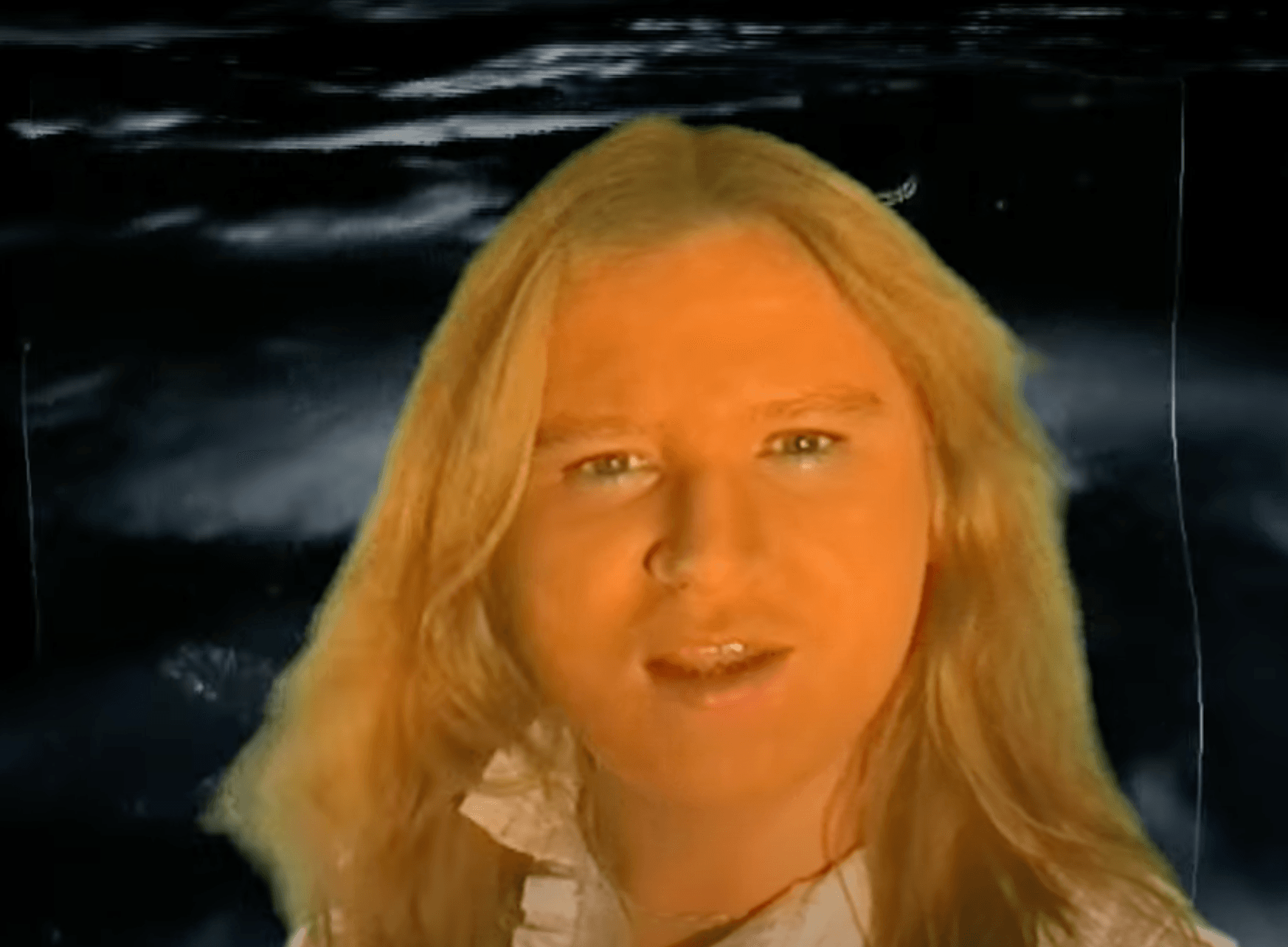 Против рок-музыканта Алексея Вишни возбудили административное дело за пропаганду наркотиков из-за песен 35-летней давности