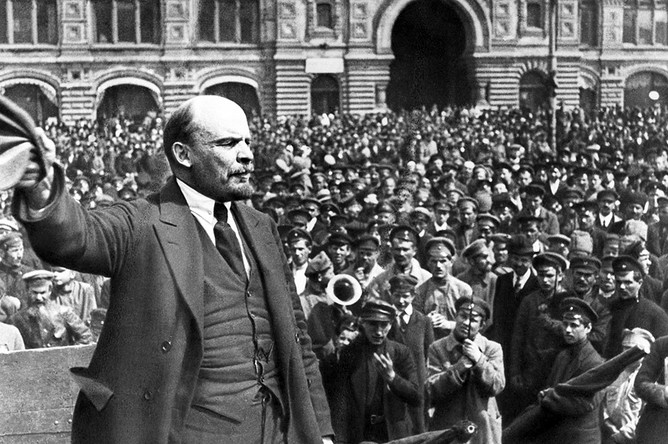 vladimir-lenin_-crowd_-communism-171818-pic668-668x444-51481