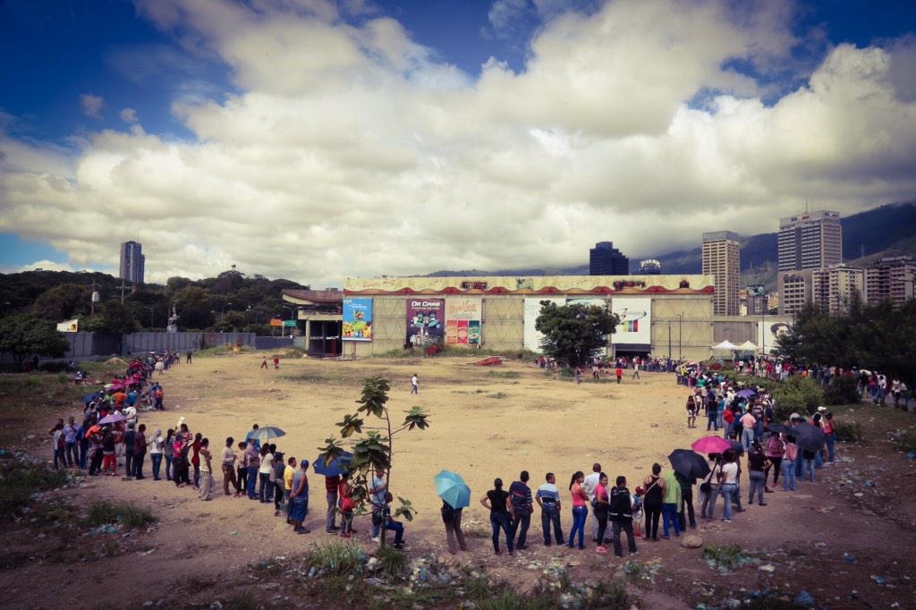 B7FNqejIQAEp7Hq.jpg-large