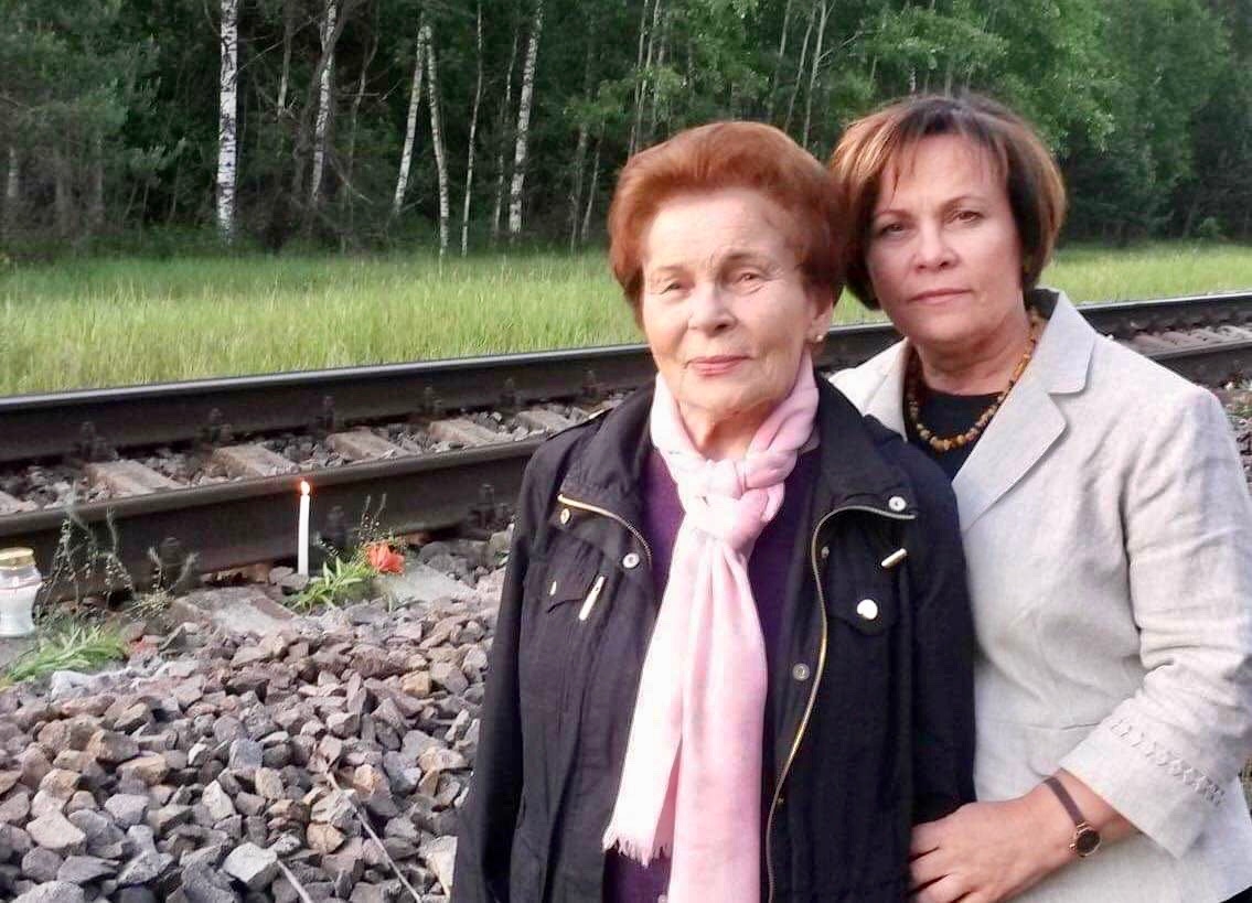 Дайнора Урбонене с дочерью Расой Юхнявичене