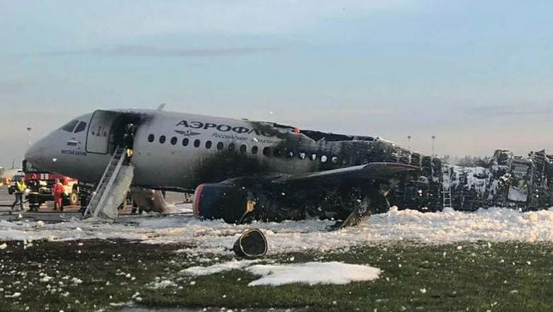 «Молния была, а давки не было». Выживший в Шереметьево пассажир рассказал, что происходило на борту SSJ-100