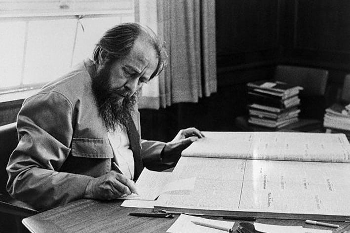 Пара фраз: Внутренние дела. Вице-спикер Госдумы vs Солженицын