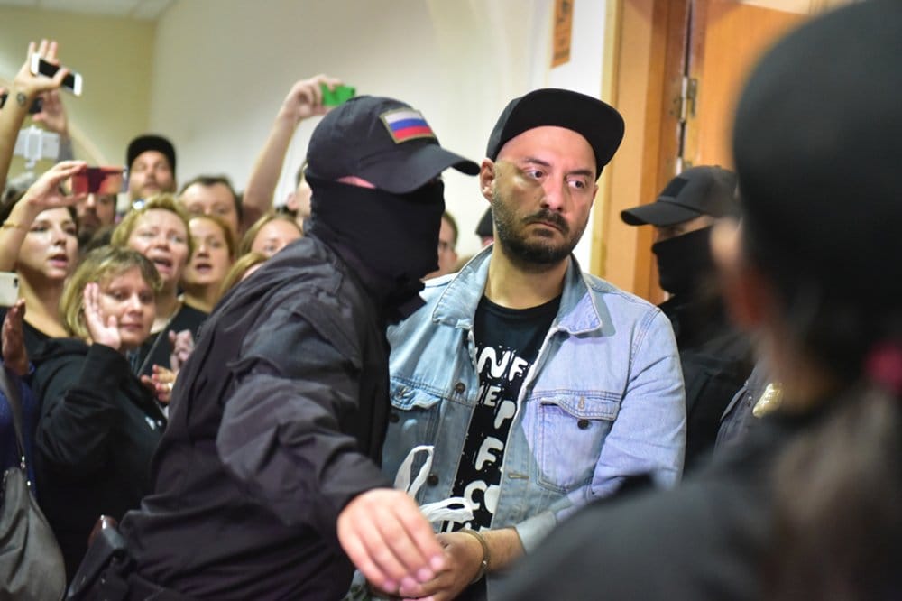 Композитор Александр Маноцков: "С нами делают, что хотят, а мы "кудах-тах-тах", слегка ропщем и думаем, что этого достаточно"