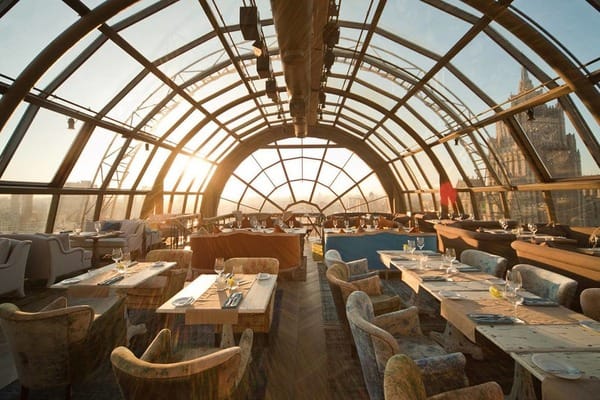 Цены в российских ресторанах за год выросли на 10−15% — «Ъ»