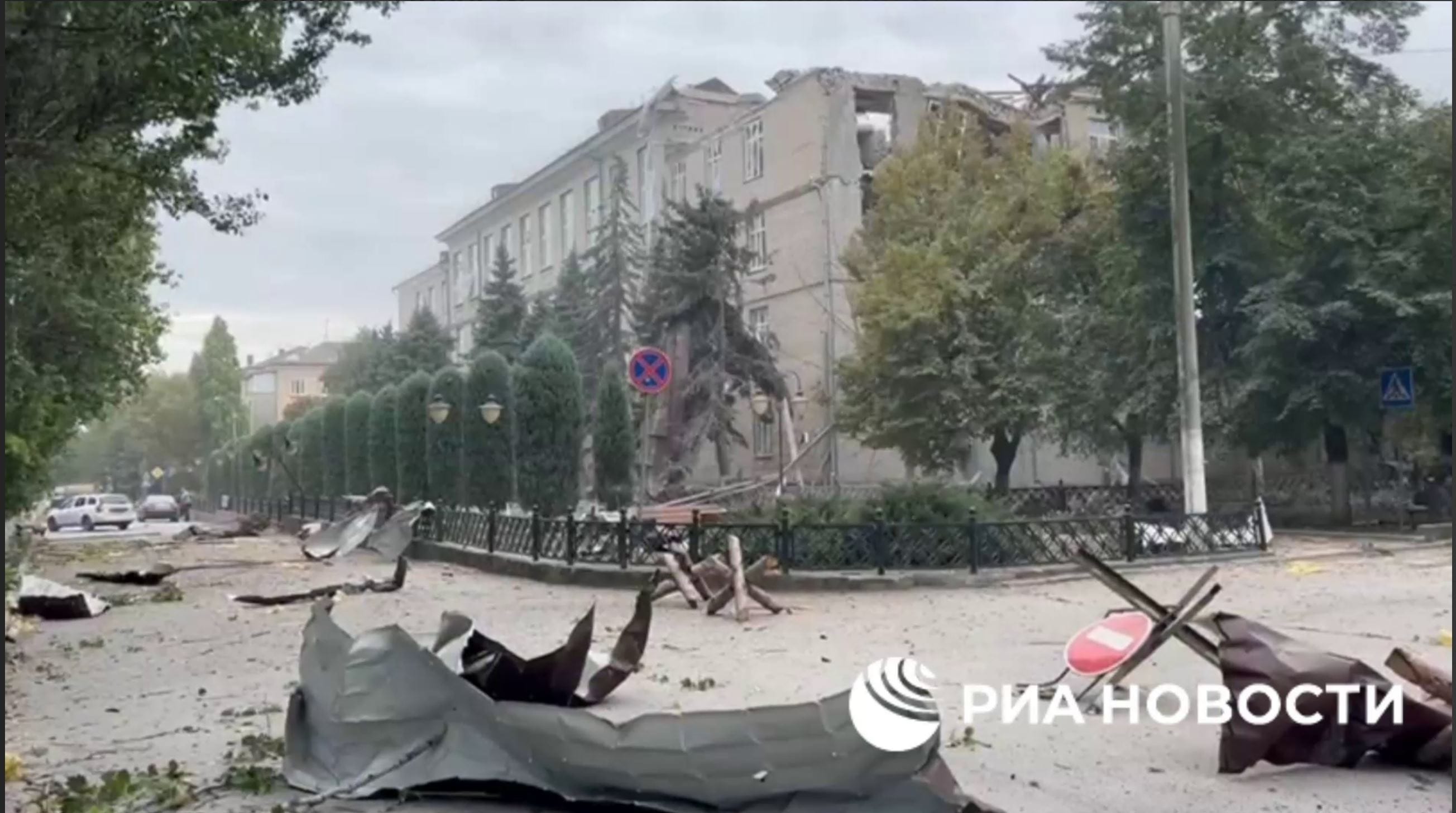 Центр оккупированного Херсона подвергся обстрелу