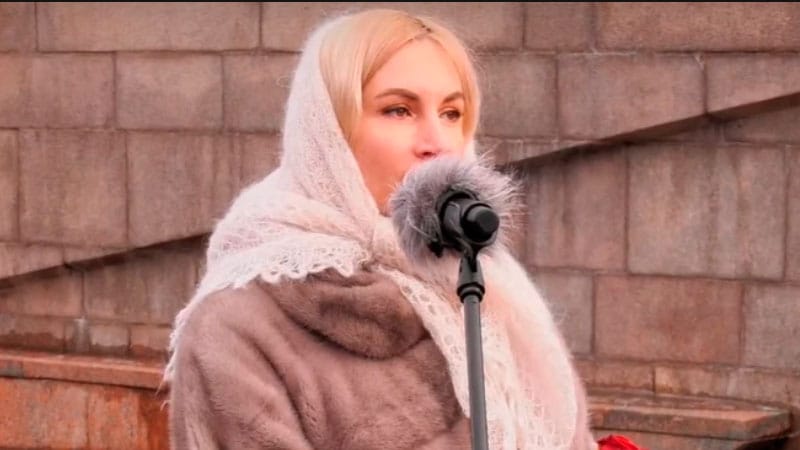 Жена командующего 2-й армии призвала отомстить за погибших из Самары. Ранее она заявляла, что не встречала жен, которые недовольны СВО