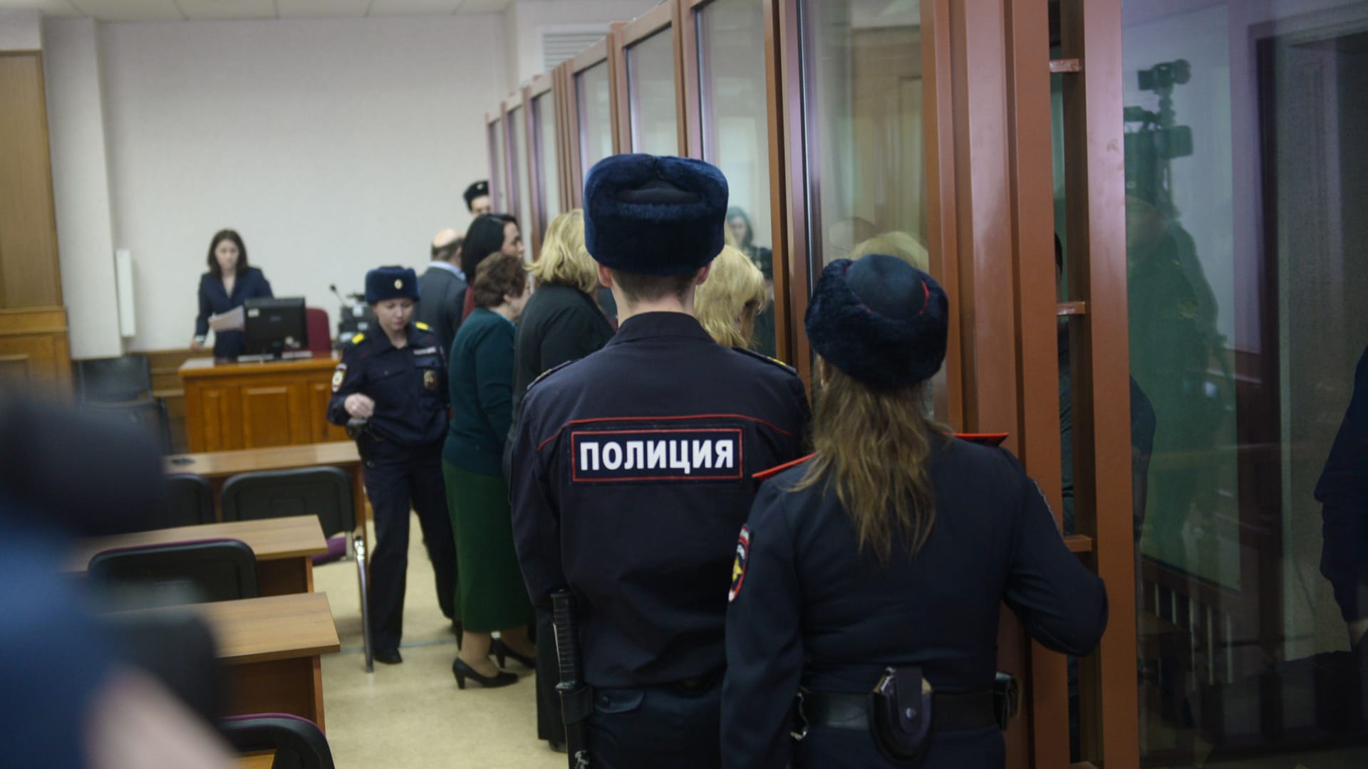 В Иркутской области «разработчиков» из СИЗО-1, пытавших заключенного кипятильником, осудили на сроки до 11 лет колонии