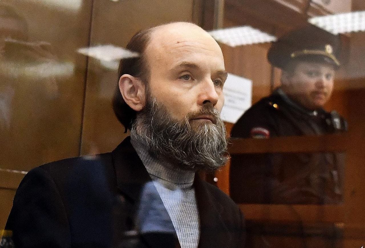 Прокуратура потребовала признать поджигателя автозаков виновным в покушении на жизнь омоновцев, несмотря на вердикт присяжных