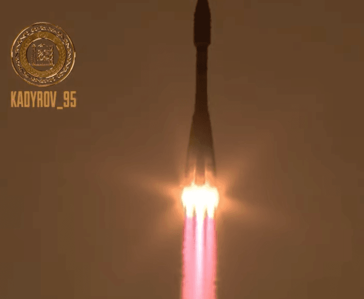 Кадыров похвастался запуском чеченского спутника «Ахмат». Эксперт заявил, что он собран из деталей с AliExpress