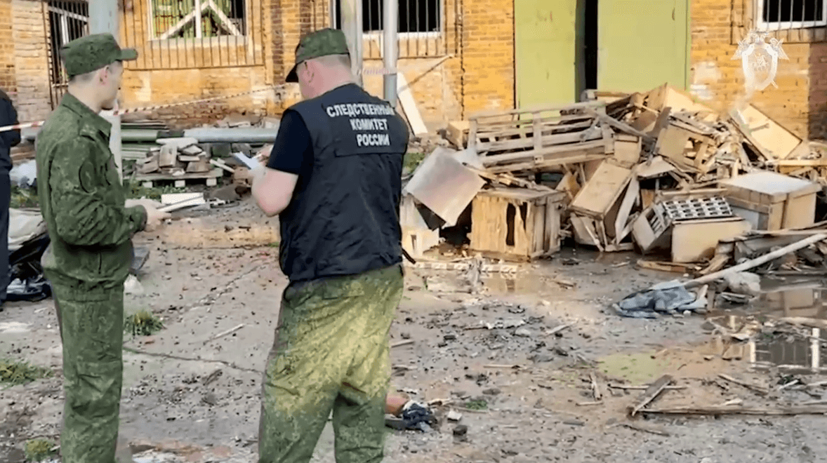 В фирме, на складе которой произошел взрыв в Сергиевом Посаде, прошли обыски. Задержан технический директор