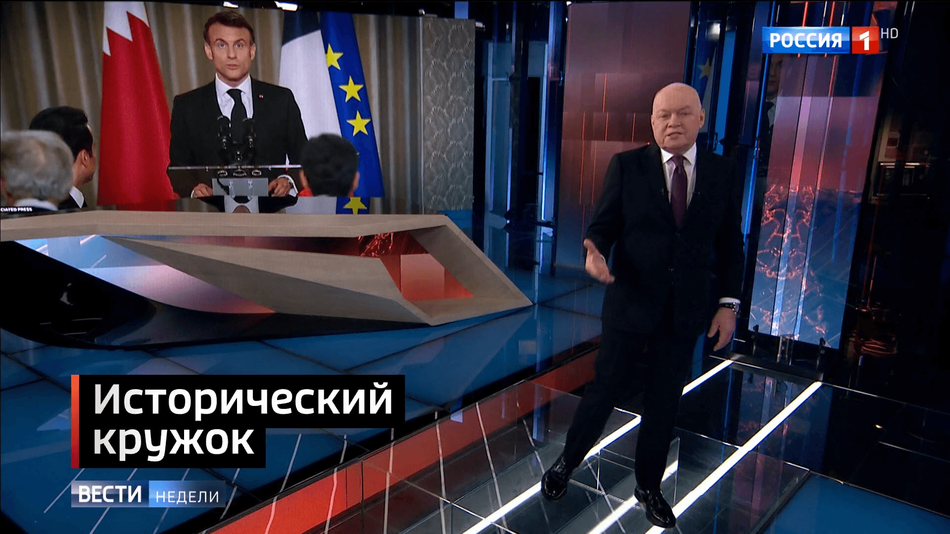 Франция пыталась отнять у России Крым, а бундесвер за спиной Шольца планирует удар по России. Исторические открытия Киселева и Захаровой