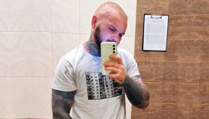 Пропавший в Дагестане порноблогер получил десять суток ареста за нецензурную брань