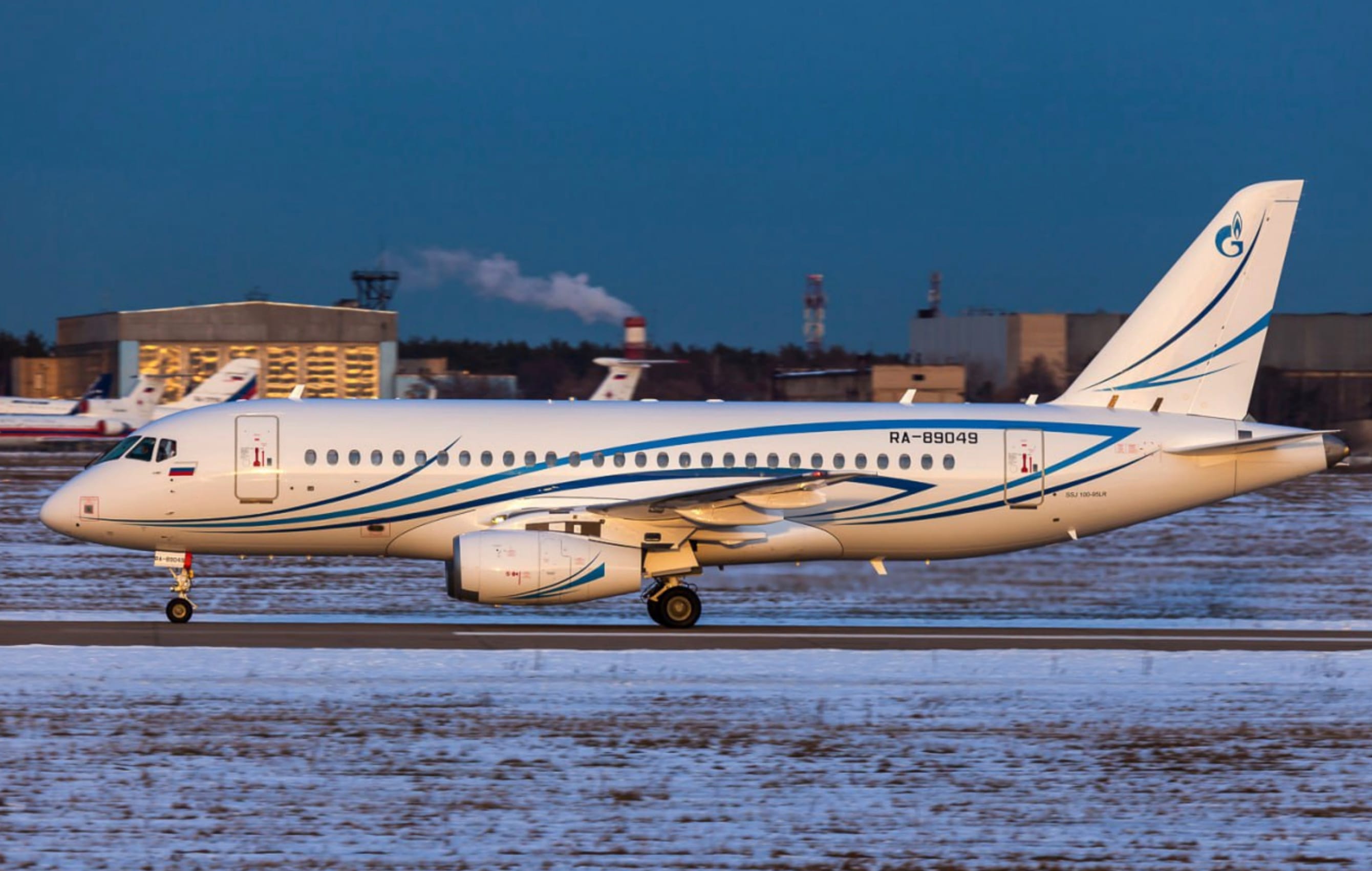 Superjet-100 потерпел крушение в Подмосковье