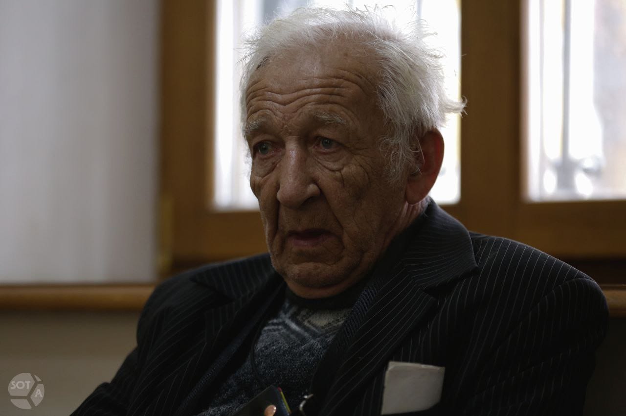 Следственный комитет вызвал на допрос 87-летнего пенсионера, которого избили в автобусе за негативные высказывания о вагнеровцах