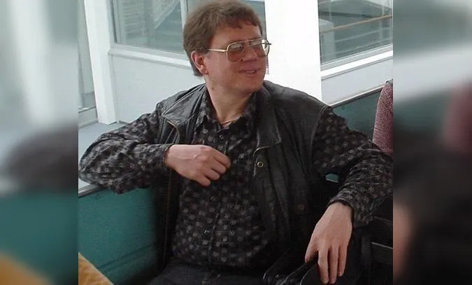 Экс-полицейский признался в убийстве журналиста «Фонтанки» Максима Максимова и показал место его захоронения. Репортер пропал 20 лет назад