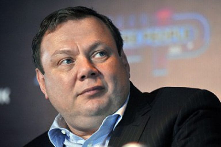 FT: Венгрия требует снятия ограничений ЕС с Михаила Фридмана, угрожая препятствовать продлению санкций против пособников войны