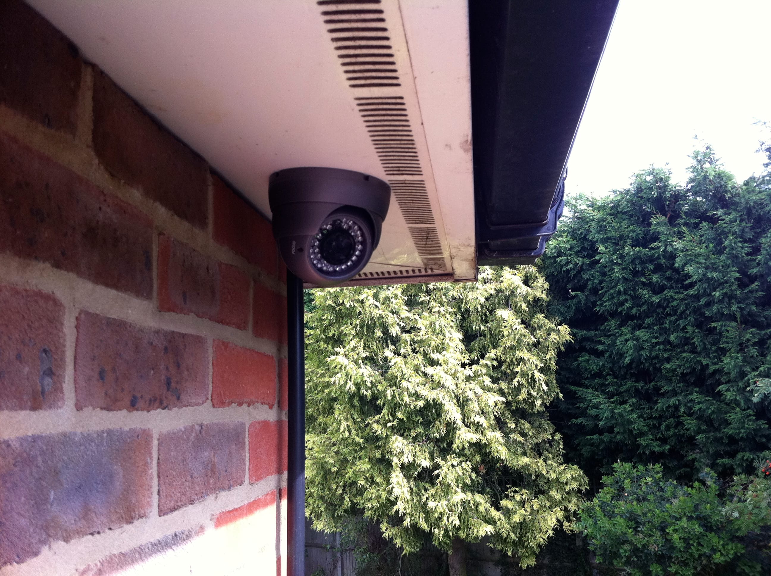 Иран взламывает частные видеокамеры в Израиле для военной разведки — Bloomberg