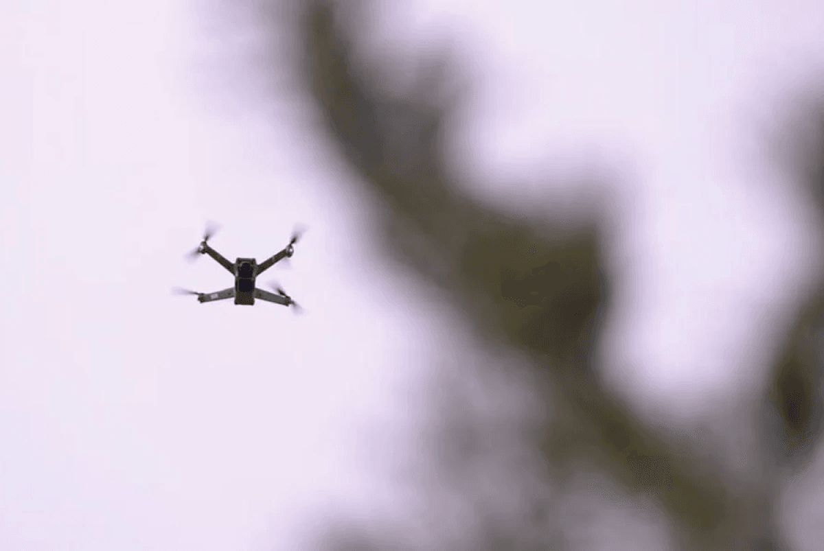 В Нидерландах из-за дронов закрывался аэропорт, военные стреляли по беспилотникам над военной базой