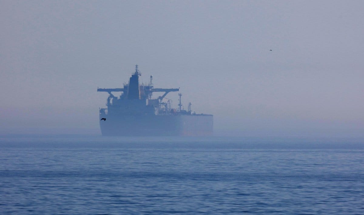 Россия планирует задействовать ВМФ для защиты судов «теневого флота» — The Barents Observer