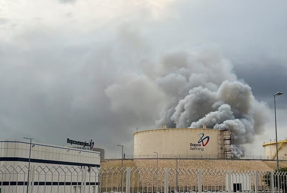 В Бахрейне загорелся крупнейший НПЗ. Государственная компания Bapco объявила форс-мажор по поставкам