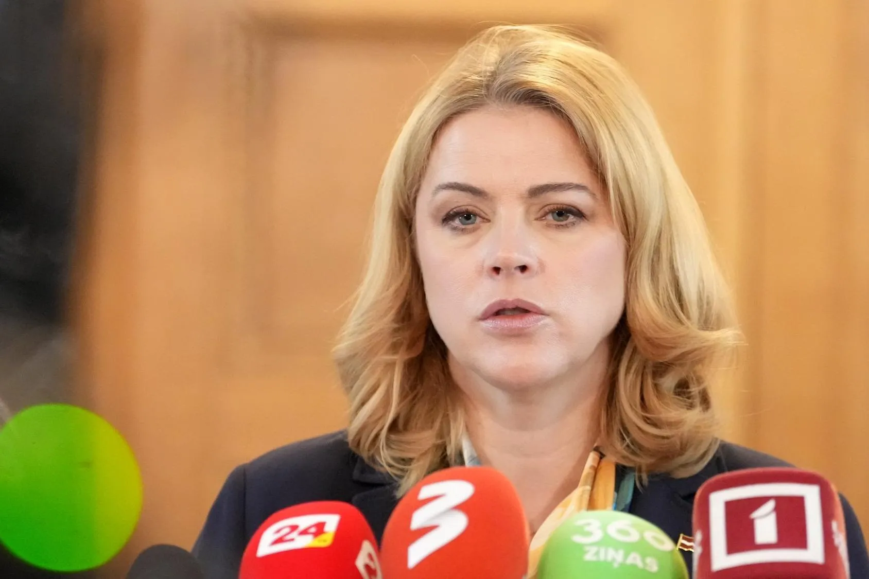 Правительство Латвии ушло в отставку за 5 месяцев до выборов в Сейм. Причиной стала отставка министра обороны из-за инцидентов с дронами