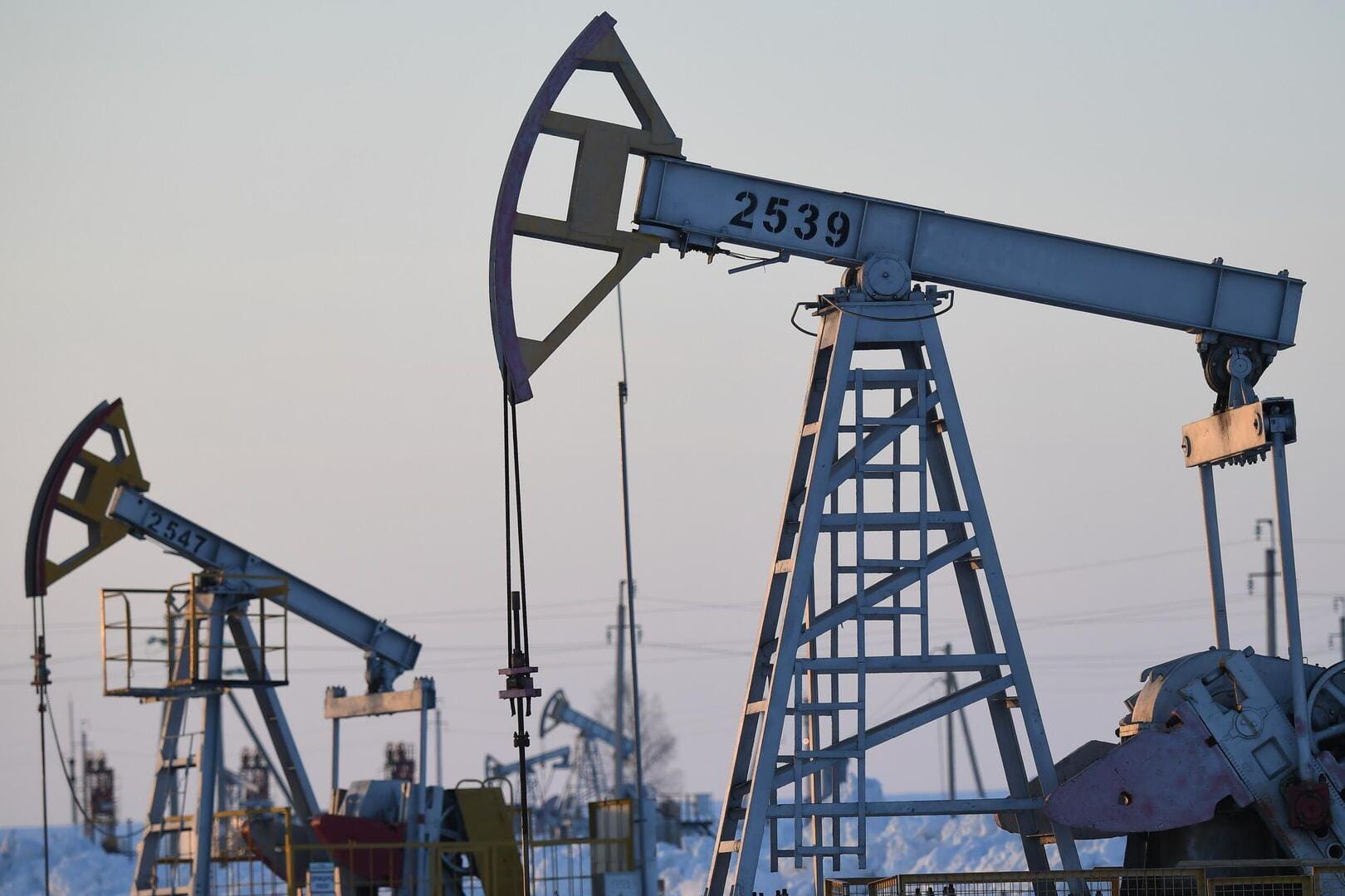 Цена российской нефти достигла максимума с 2023 года на фоне войны на Ближнем Востоке
