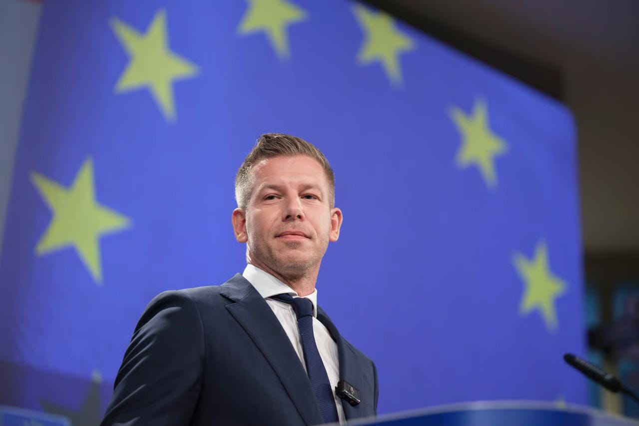 Népszava: Венгрия сняла вето на выделение €6,6 млрд из Европейского фонда мира для помощи Украине. Будапешт 2 года блокировал эту поддержку