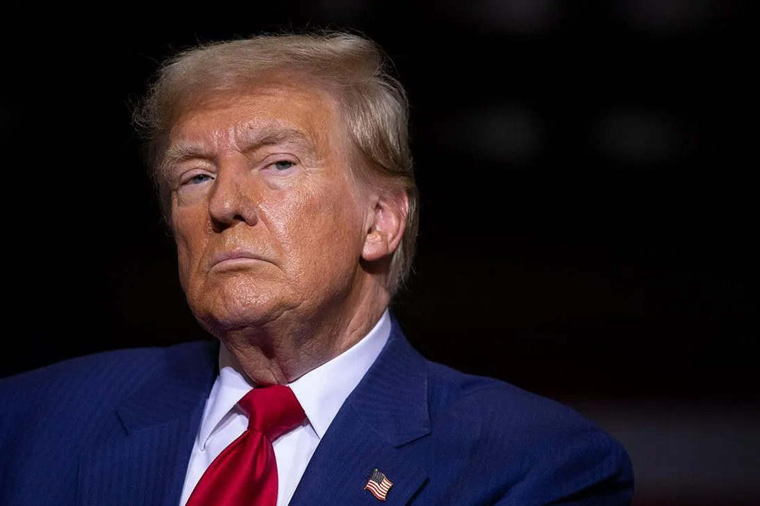 Трамп ввел 25-процентные пошлины на товары из Бразилии. За три дня до этого Лула обвинил США в «пиратстве»