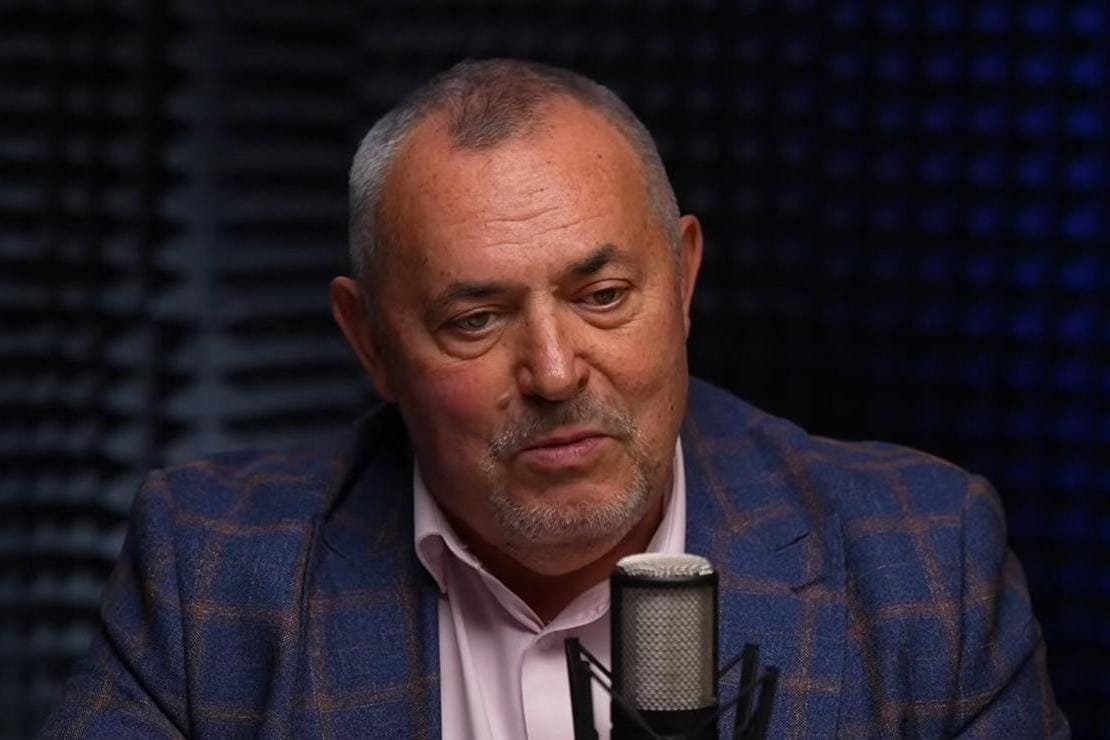 Борис Надеждин уехал из России во Францию. «Иноагентство» и административное дело лишили его возможности участвовать в выборах