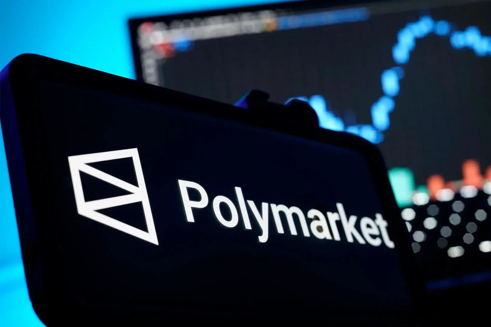 Более 150 кошельков на сервисе ставок на предсказания Polymarket делали их на основе секретных военных данных США — исследование