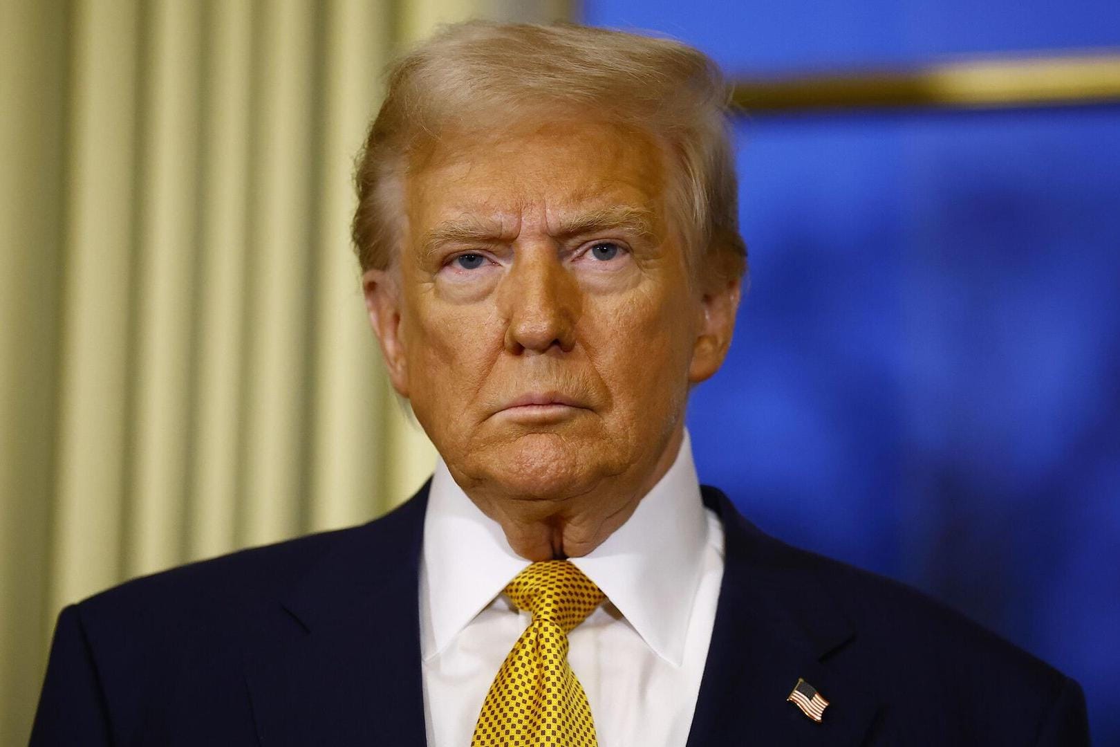 Трамп объявил чрезвычайное положение из-за угроз, которые якобы создает иностранное оборудование энергосистеме США