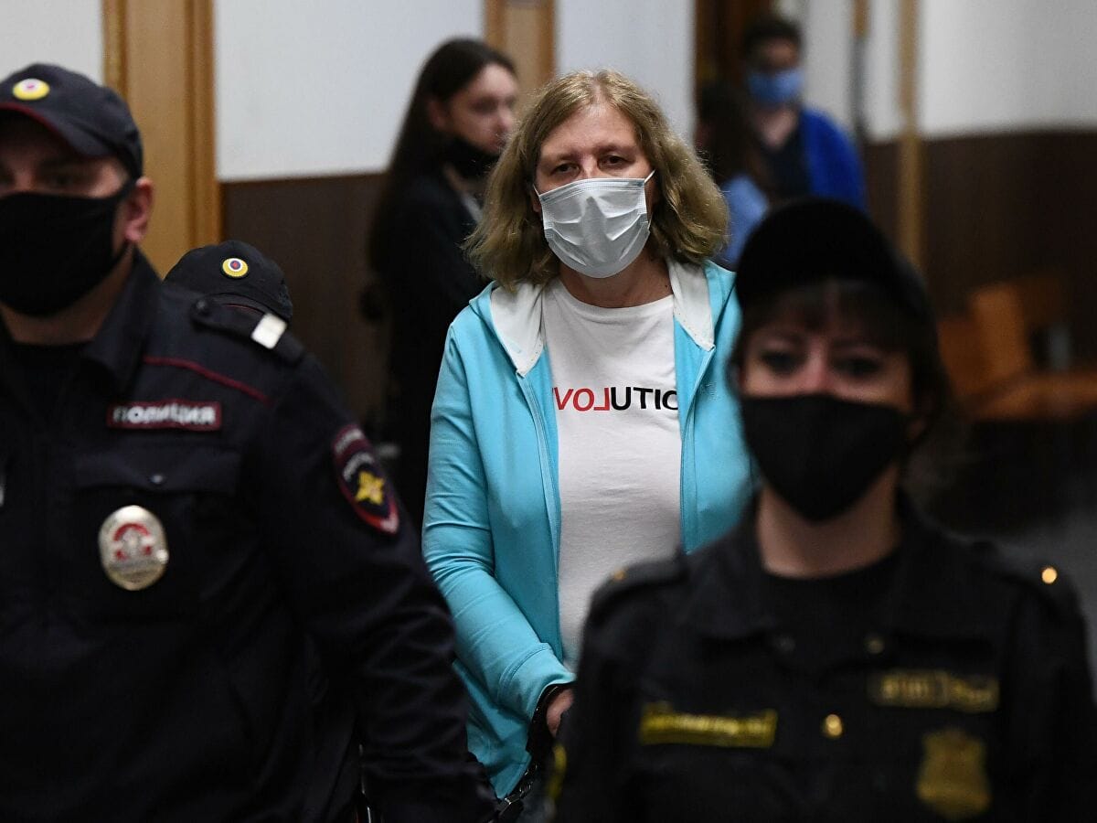 Суд в Москве арестовал семерых фигурантов дела о торговле детьми от суррогатных матерей