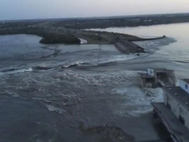 Жас жігітпен қарттың порносын көріңіз