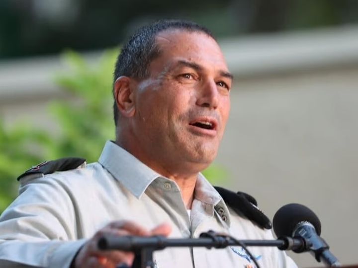 Зенадан жалаңаш Габриэль