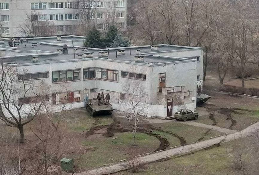 Russisk militært utstyr i Mariupol, 28. februar 2022