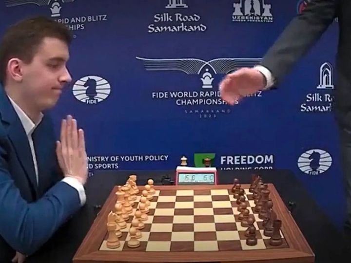 YouTube porno yalangoch qiz