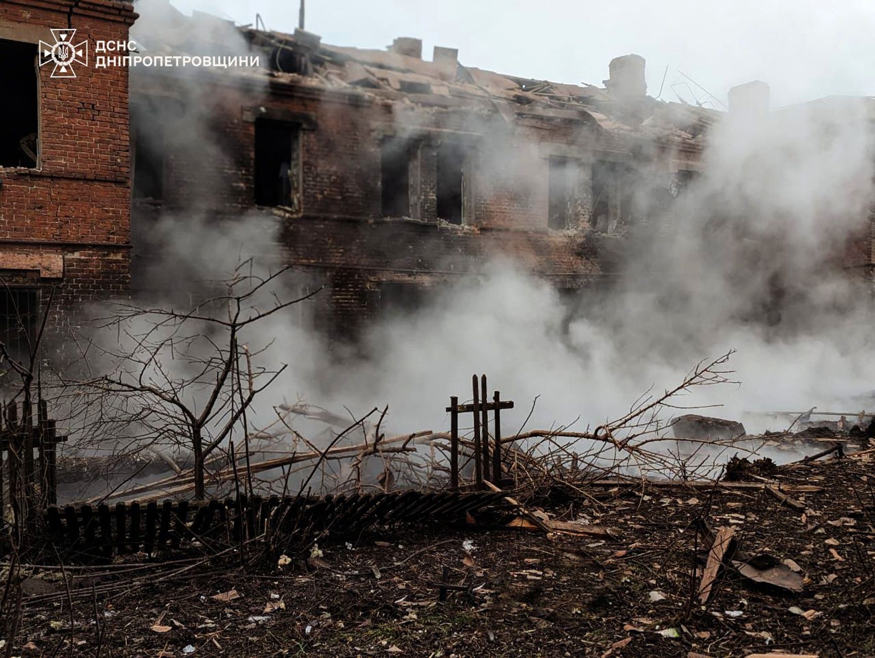 Последствия ракетного удара по Кривому Рогу в Днепропетровской области 21 января 2026 года