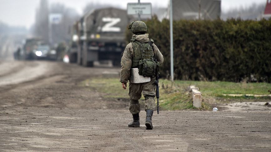 «72 дня меня били током, избивали, не давали есть и спать». Как российских зэков загоняют на «мясные штурмы»