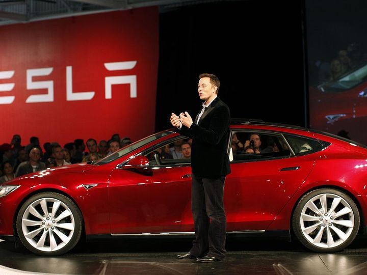 Продажи Tesla в ЕС упали в два раза. При этом рынок электромобилей в Европе  продолжает расти kridzhidreidqratf