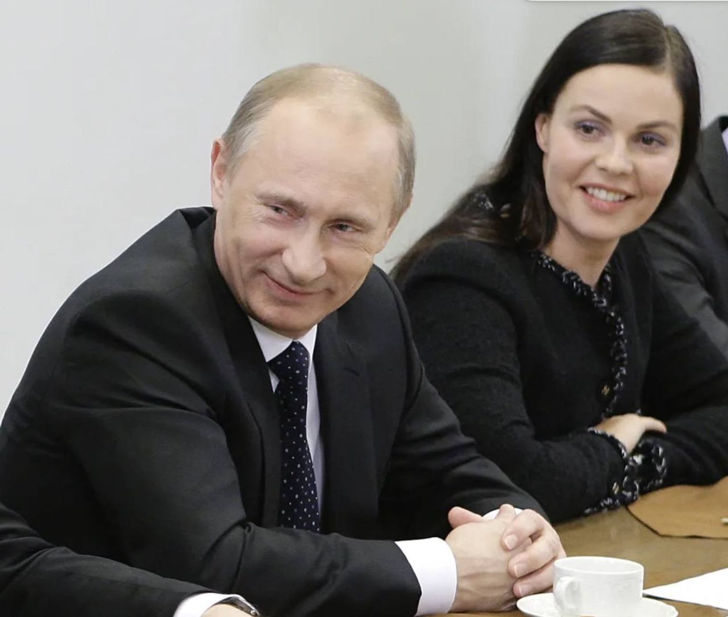 Yaltada bir kecha-kunduzlik Winx Fairy Seks Video