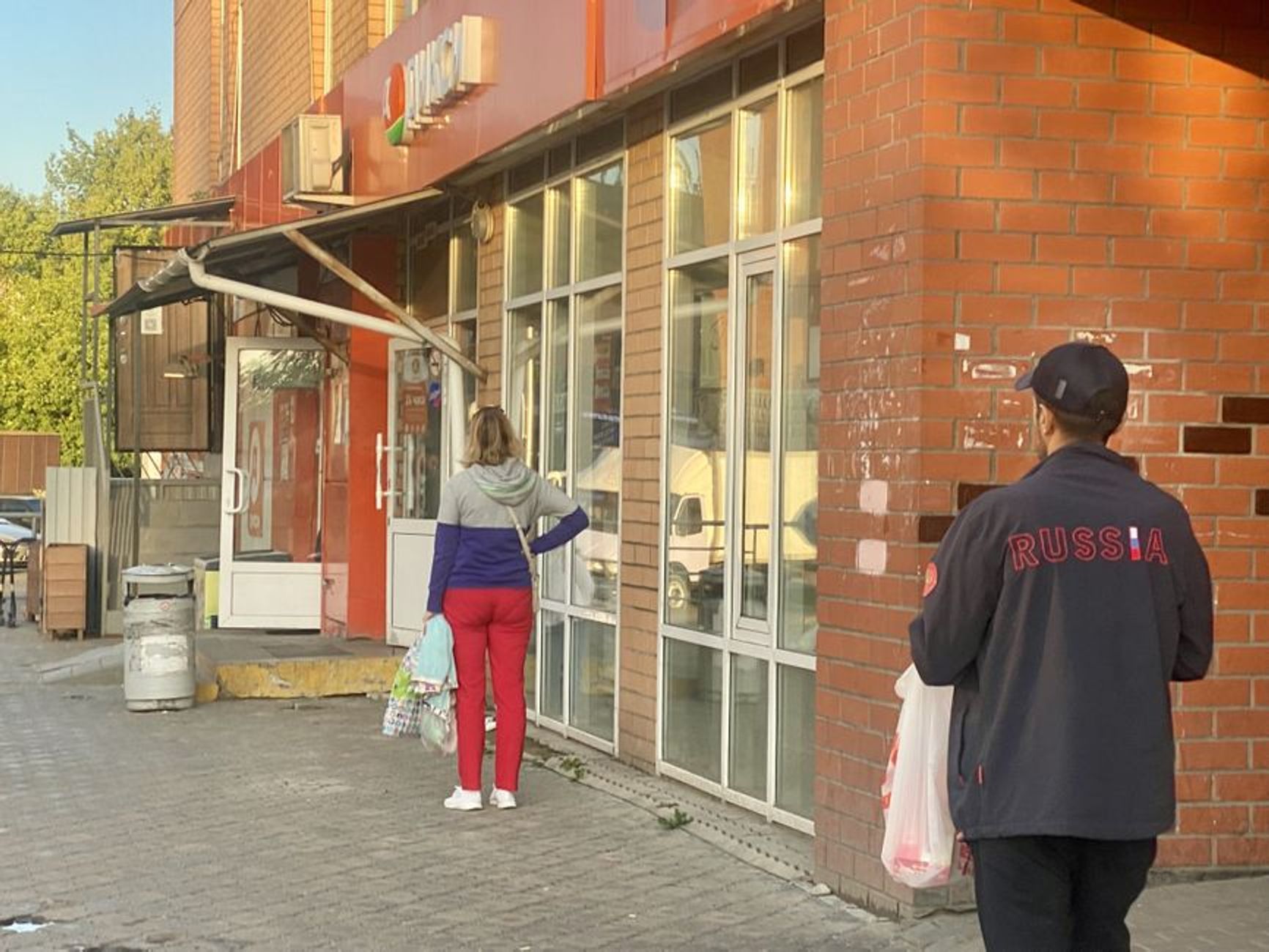 The entrance of the prayer house at 8, Yuzhny Microdistrict, abandoned by its congregation after the raids