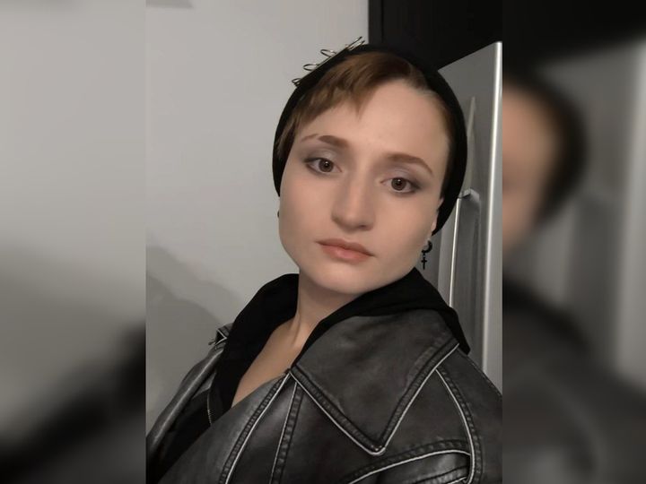 Сұлу әйелдердің ұсқынсыз еркектермен жыныстық қатынасқа түсуін онлайн көріңіз