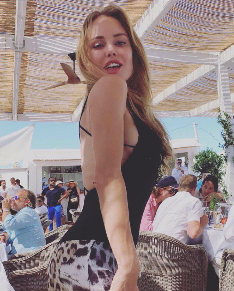 Наталья Попова