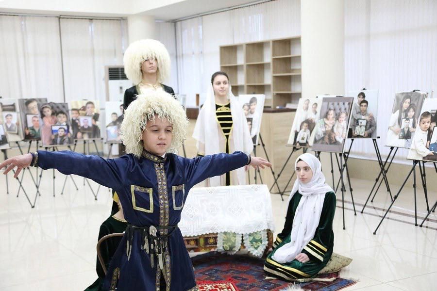 Children in Dagestan dance the lezginka