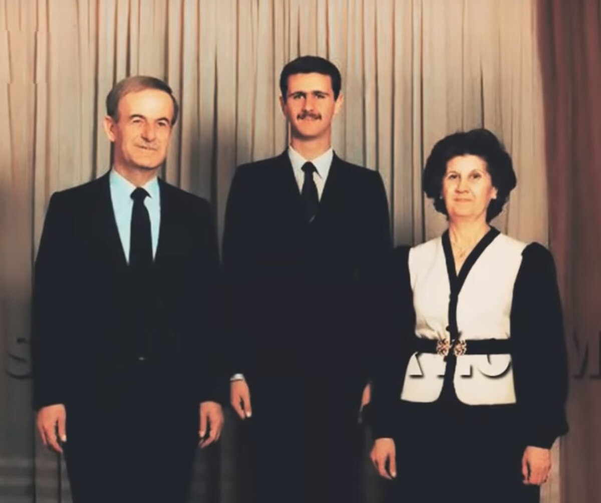Хафез Асад с женой и наследником
