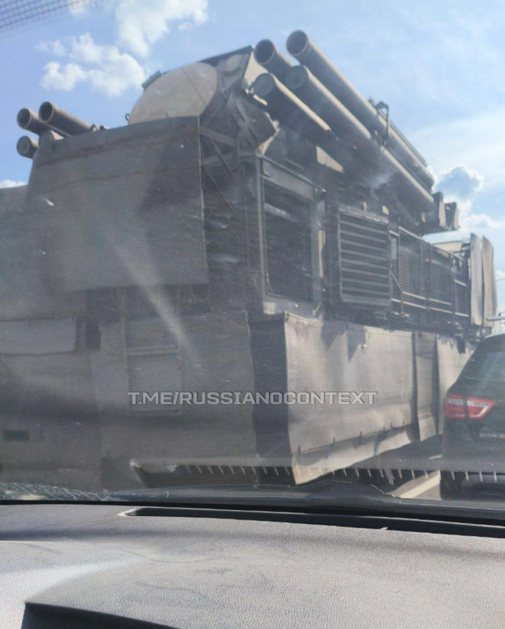 Российский ЗРПК «Панцирь» с защитой из транспортерной ленты