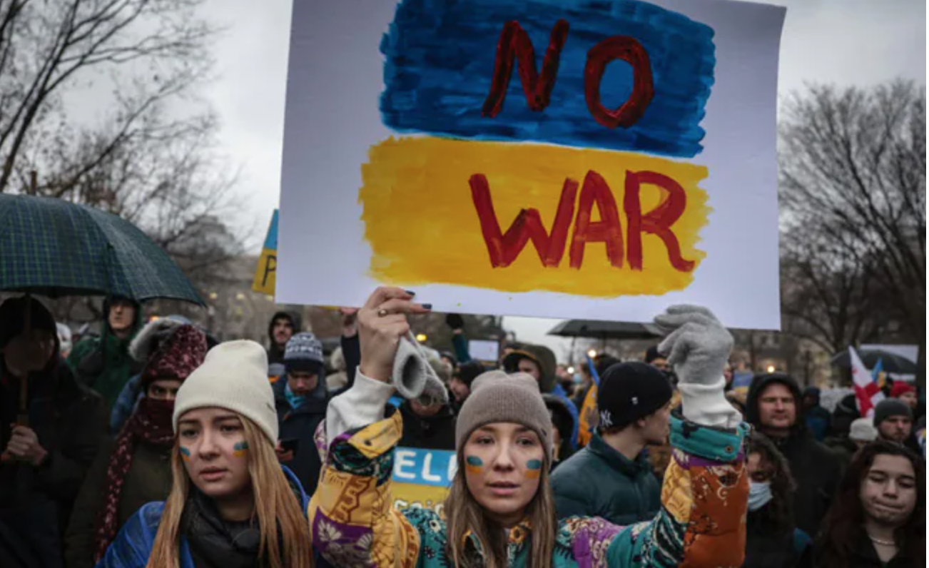 Anti-war demonstrators and Ukrainians protest against Russia's invasion of Ukraine