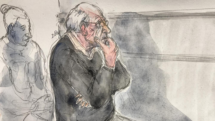 Жоэль Ле Скуарнек в суде. Иллюстрация: AFP