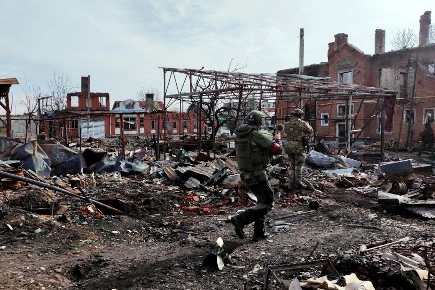 Фото: российские военные в Судже, Курская область, март 2025 / Минобороны России