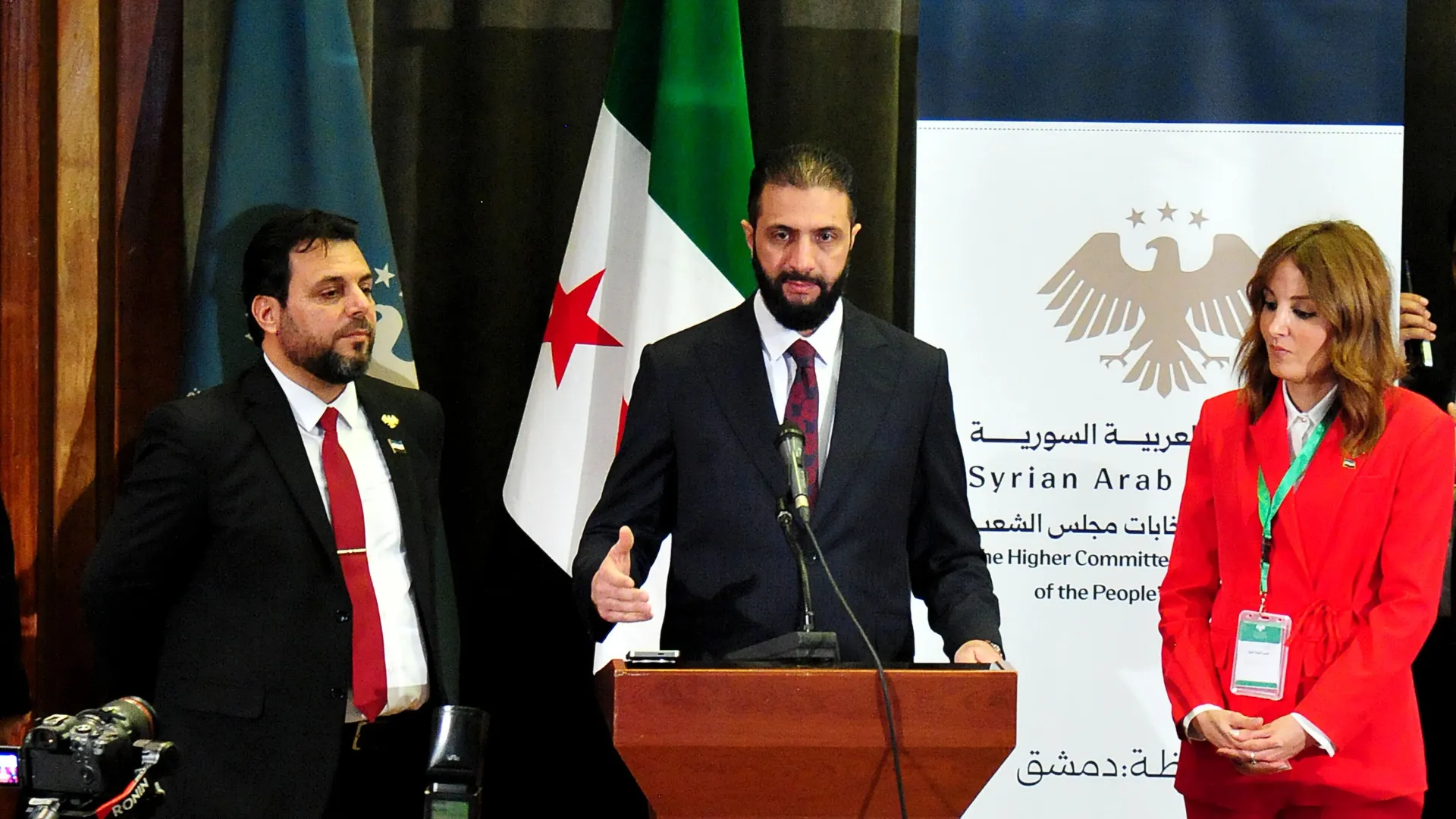 Фото: Ахмед аш-Шараа на избирательном участке в Дамаске, октябрь 2025 / AFP